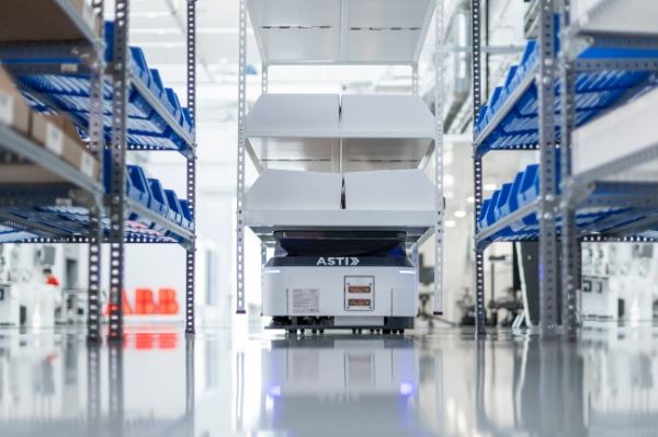 ABB приобретает ASTI Mobile Robotics Group, ведущего производителя автономных мобильных роботов