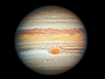 Темное место рождения может объяснить странную химию Юпитера